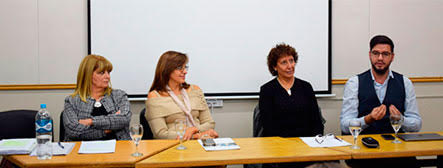 Panel sobre acreditación de carreras en la Especialización de la RADU