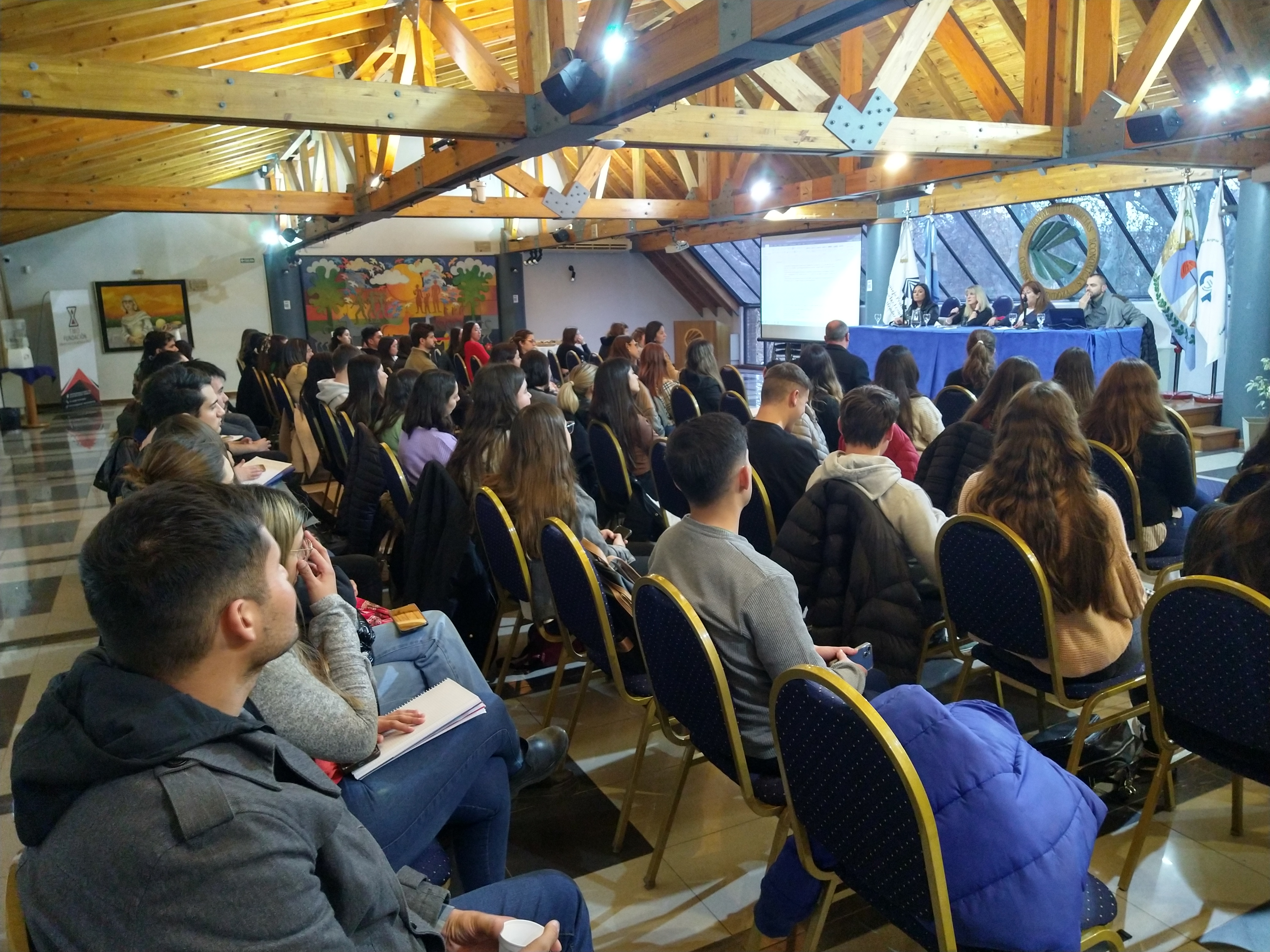 Visita de alumnos al CPCEM