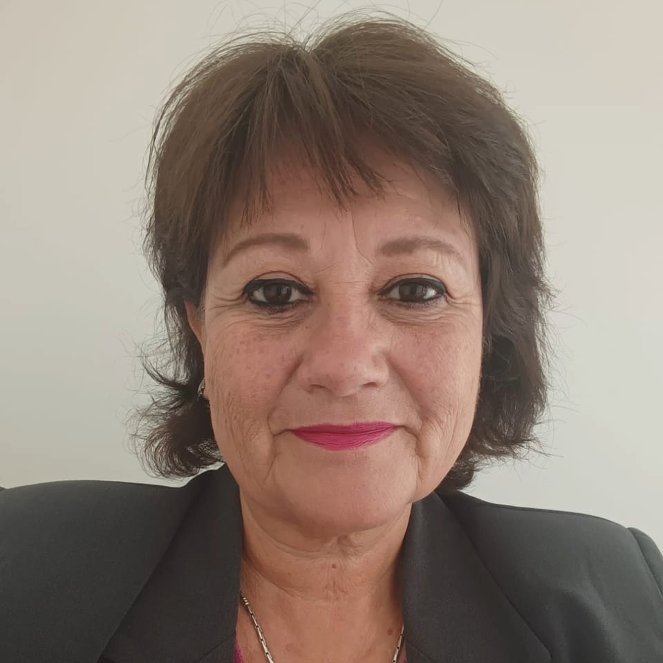 Dra. Valgañón, Mónica