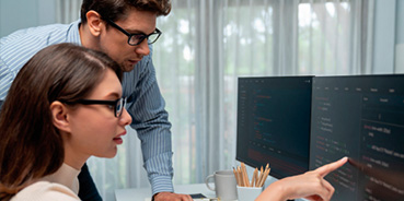 Docentes programando