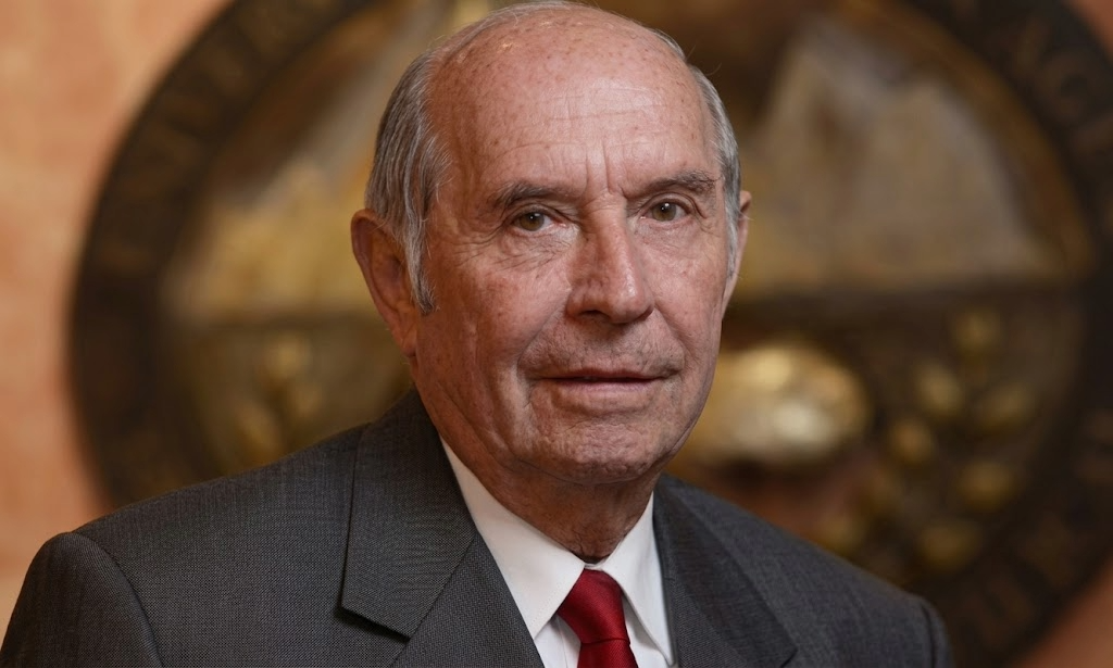 SR. OSCAR D. CERUTTI