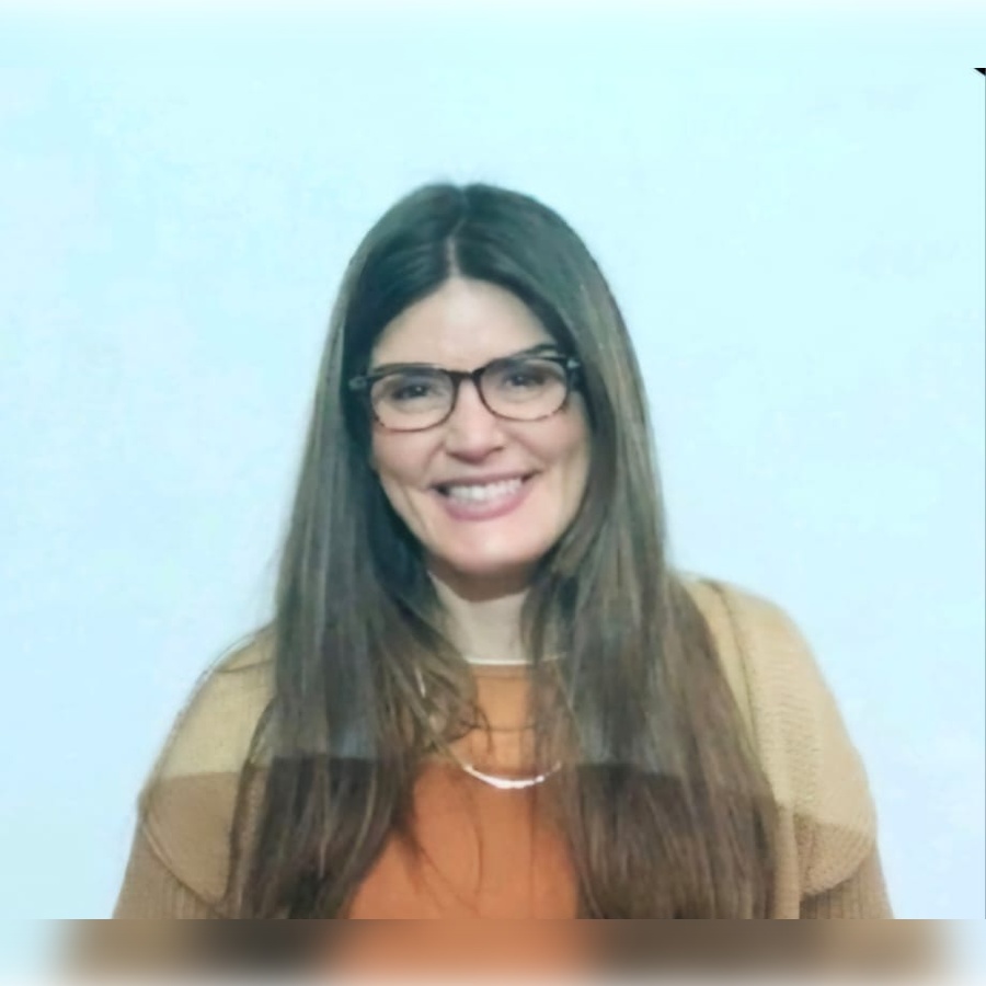 Lic. Cecilia Llanes
