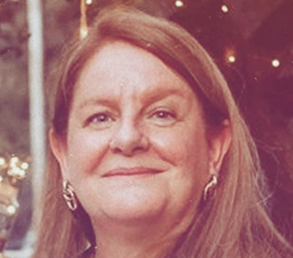 Esp. Valeria Estrabón 