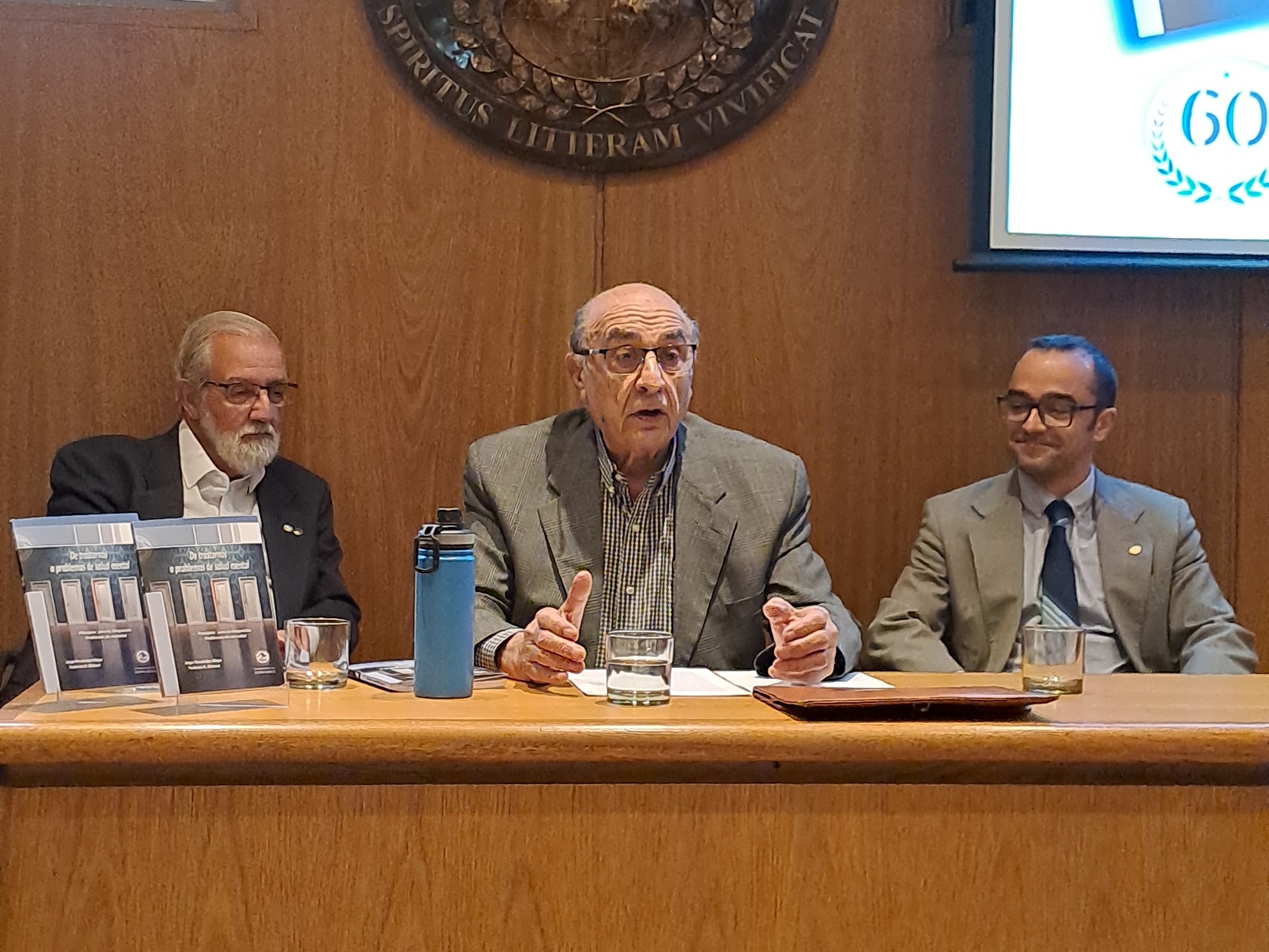 La Editorial lanzó un nuevo libro sobre problemas de salud mental