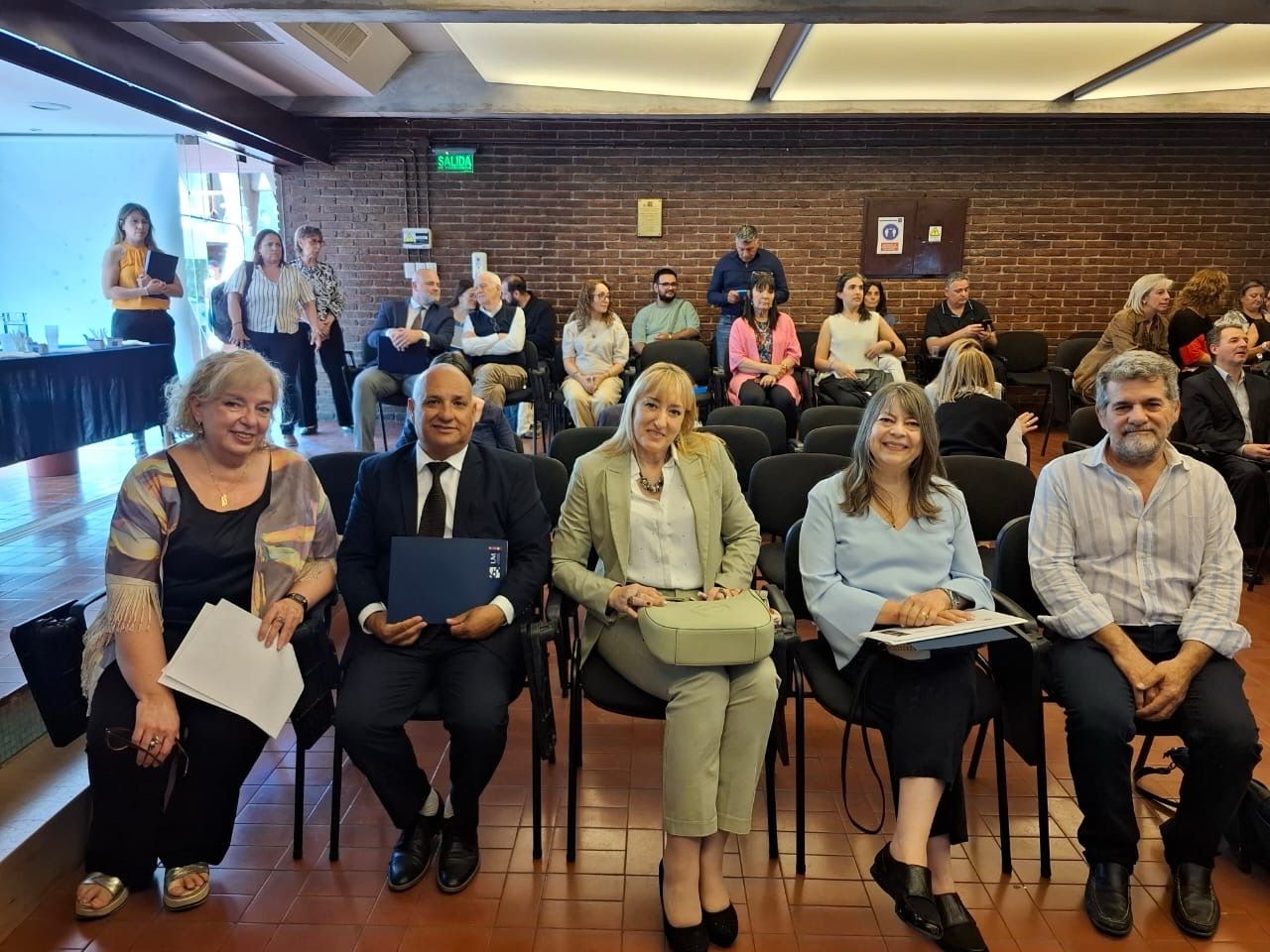 Participamos en las Jornadas de Investigación 2025 de la Universidad de Mendoza